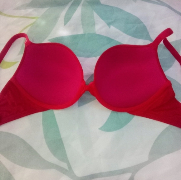 Fredrick of Hollywood 34D new red - Picture 3 of 6